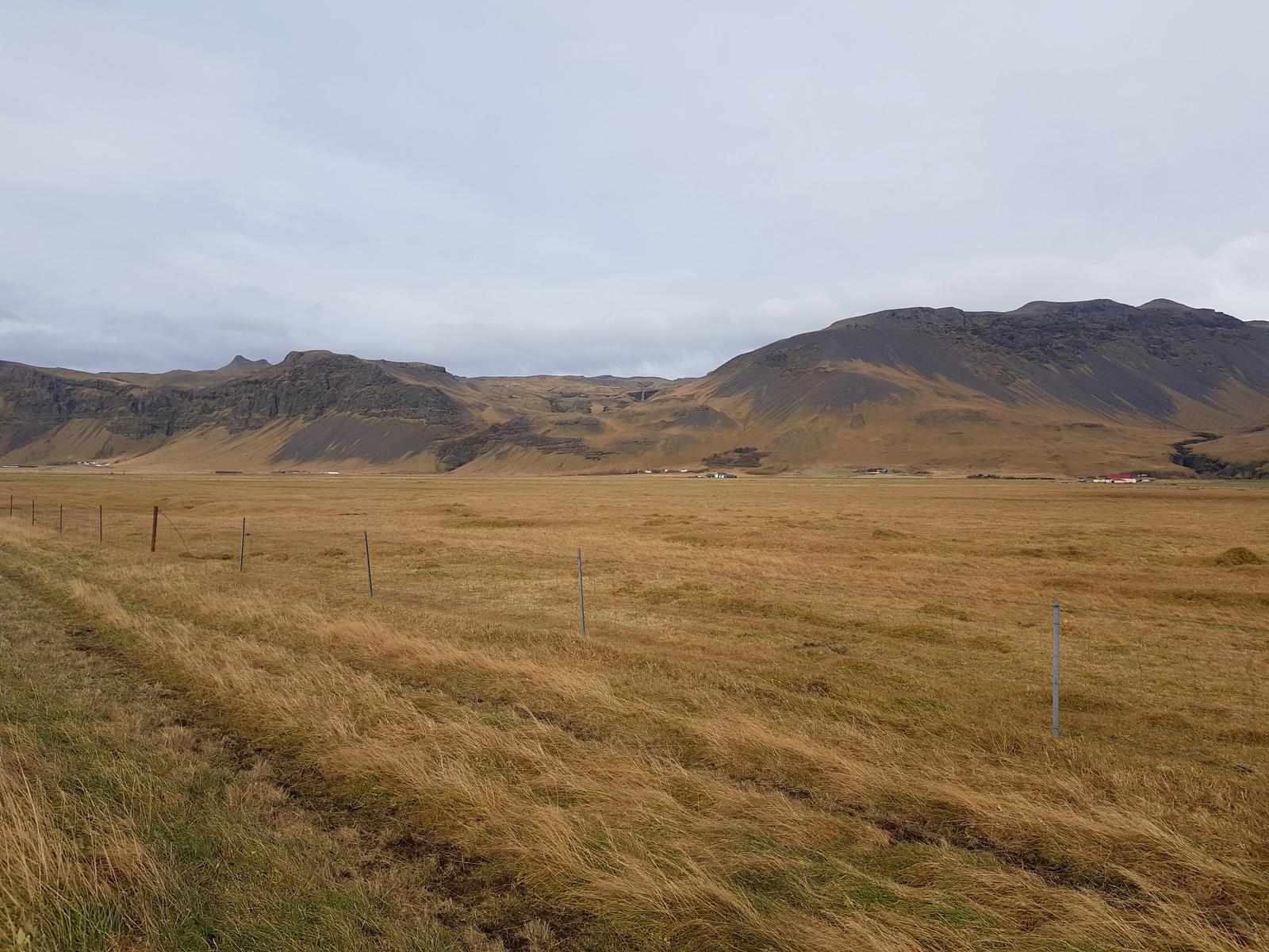 Seljalandsfoss to Skogafoss